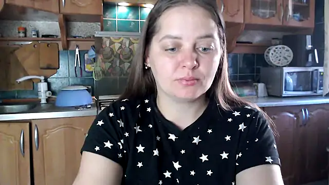 Snapshot of uliastar chatting on 09-27-25, 05:23 uliastar online show from 09-27-25, 05:23