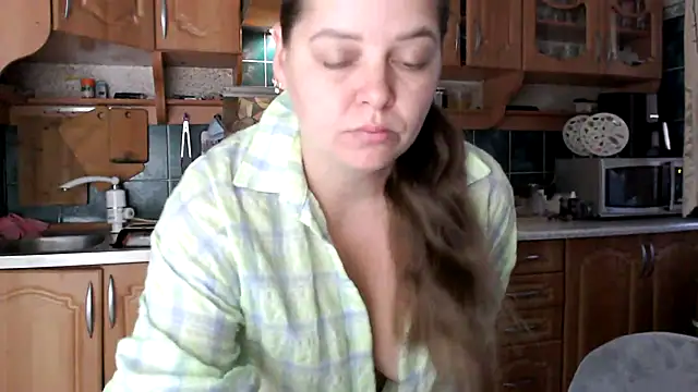 Snapshot of uliastar chatting on 10-05-25, 05:39 uliastar online show from 10-05-25, 05:39