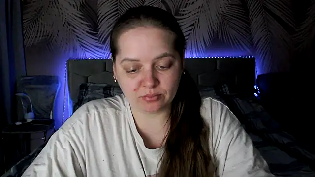 uliastar online show from 03-26-26, 07:47