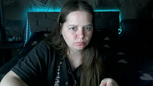 uliastar online show from 06-07-26, 06:06