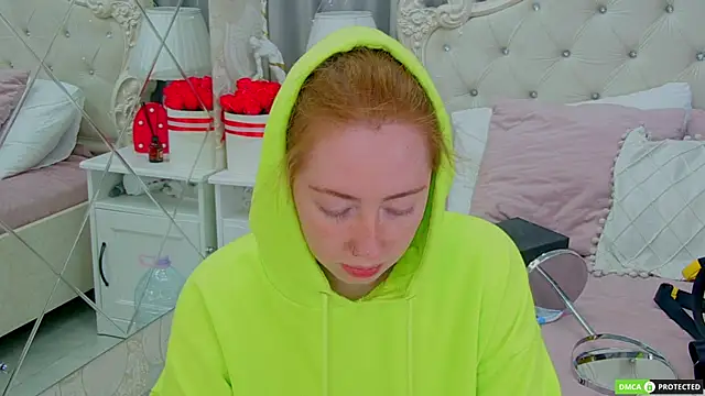 TinaBrook online show from 09-22-25, 03:30