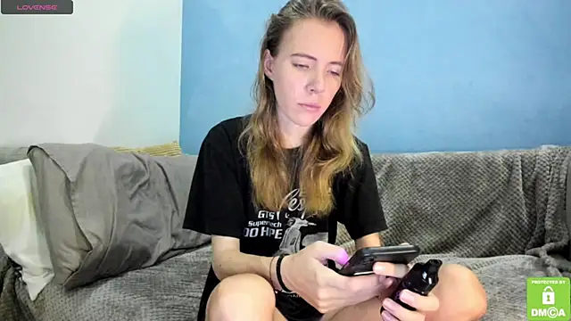 Snapshot of Kalisee_ chatting on 12-14-24, 10:18 Kalisee  online show from 12-14-24, 10:18