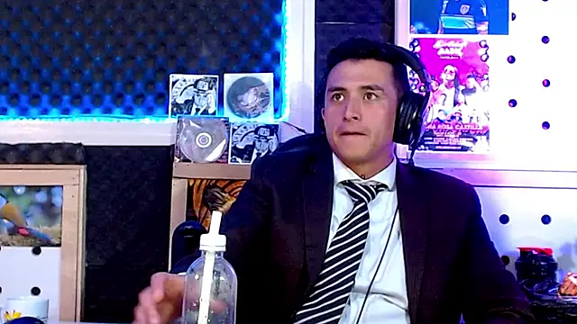 Darko0717 online show from 03-04-25, 12:07