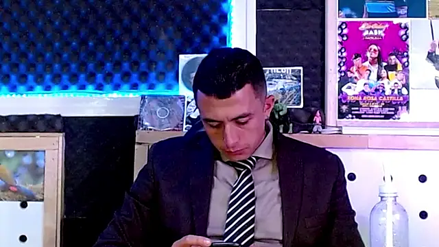 Darko0717 online show from 03-12-25, 12:20