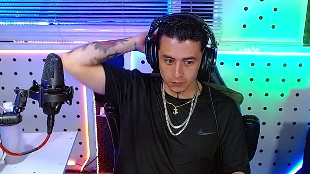 Darko0717 online show from 01-13-26, 02:06