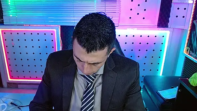 Darko0717 online show from 02-12-26, 02:23