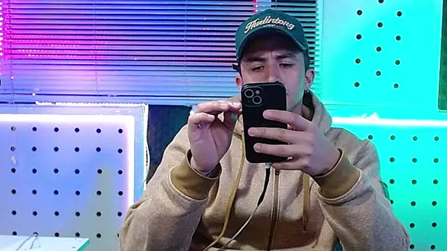 Darko0717 online show from 03-11-26, 12:27