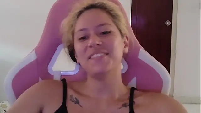 MommyMiaWs online show from 03-31-26, 06:19