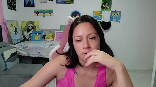 MommyMiaWs online show from 07-04-26, 06:14