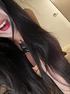 Serena-AU online show from 04-21-26, 03:28