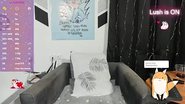 Snapshot of alexysgray chatting on 02-05-26, 06:23 alexysgray online show from 02-05-26, 06:23