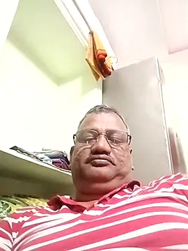 Snapshot of StarPacifist6 chatting on 12-15-25, 03:27 StarPacifist6 online show from 12-15-25, 03:27