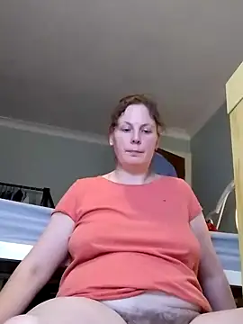 Snapshot of xxSexyBushLinnxx chatting on 02-10-25, 07:07 xxSexyBushLinnxx online show from 02-10-25, 07:07