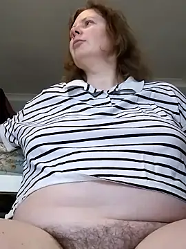 Snapshot of xxSexyBushLinnxx chatting on 01-13-26, 01:16 xxSexyBushLinnxx online show from 01-13-26, 01:16