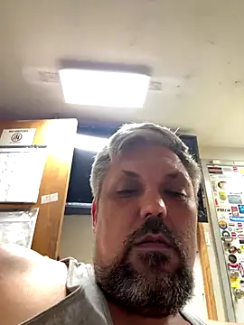 tank32s online show from 09-14-25, 05:06