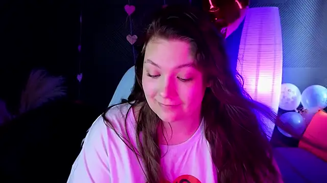 DjennaPalme online show from 02-18-25, 03:21