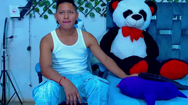 Hakim prettynigg online show from 04-02-26, 10:07