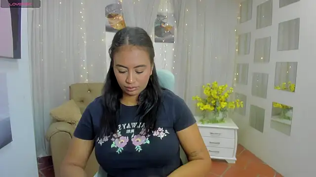 Snapshot of tracycum chatting on 01-31-25, 05:21 tracycum online show from 01-31-25, 05:21