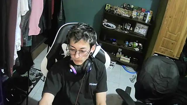 Jughead 16 online show from 10-18-25, 03:09