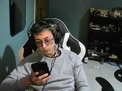 Jughead 16 online show from 10-31-25, 02:12