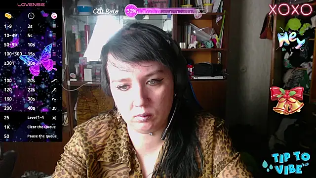 Snapshot of LeonaHarrison chatting on 12-12-24, 03:37 LeonaHarrison online show from 12-12-24, 03:37