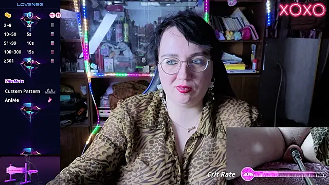 Snapshot of LeonaHarrison chatting on 01-18-26, 02:04 LeonaHarrison online show from 01-18-26, 02:04