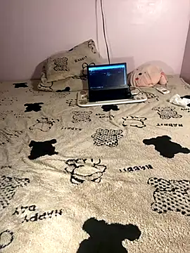 Snapshot of Hoa_Bimup chatting on 12-02-25, 02:06 Hoa Bimup online show from 12-02-25, 02:06