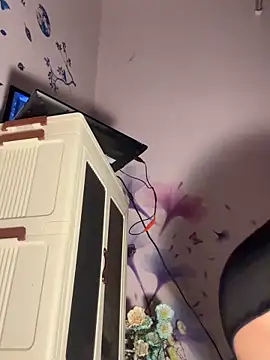 Snapshot of Hoa_Bimup chatting on 02-14-26, 11:56 Hoa Bimup online show from 02-14-26, 11:56