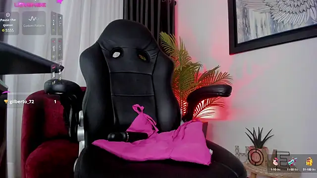 brianahill  online show from 03-08-25, 07:53