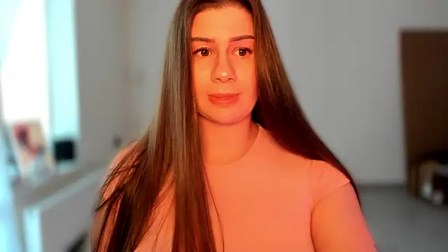 Snapshot of JuicyHelenX chatting on 05-26-26, 02:57 JuicyHelenX online show from 05-26-26, 02:57