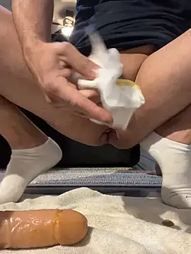 Snapshot of mrfeet58 chatting on 12-19-24, 12:56 mrfeet58 online show from 12-19-24, 12:56