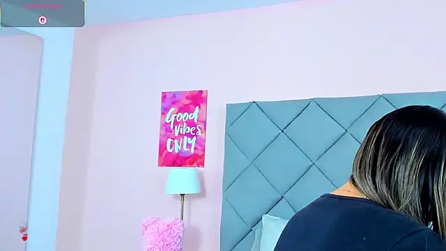 TaylorEvanss online show from 11-19-25, 07:47