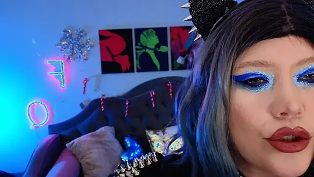 Snapshot of wickedxqueen chatting on 12-28-24, 10:55 wickedxqueen online show from 12-28-24, 10:55