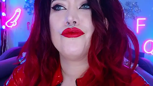 Snapshot of wickedxqueen chatting on 12-29-24, 10:03 wickedxqueen online show from 12-29-24, 10:03