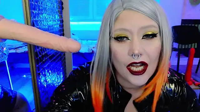 Snapshot of wickedxqueen chatting on 01-18-26, 08:45 wickedxqueen online show from 01-18-26, 08:45