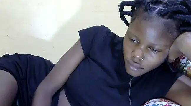 Slender-simple1 online show from 02-03-25, 06:56