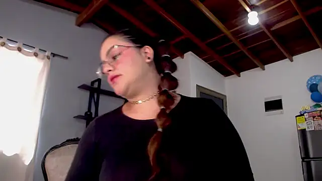 maela1 online show from 10-12-25, 06:51