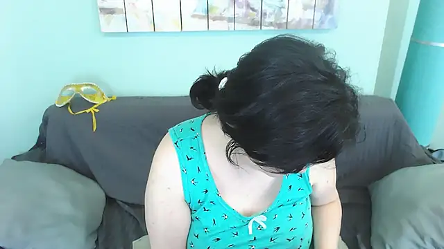 EverlyRays online show from 03-18-25, 02:15