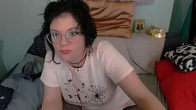 EverlyRays online show from 10-24-25, 05:09