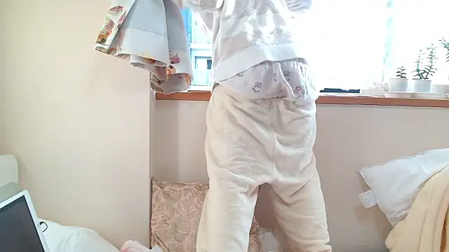 liliyRiSAcha-n online show from 02-26-26, 06:45