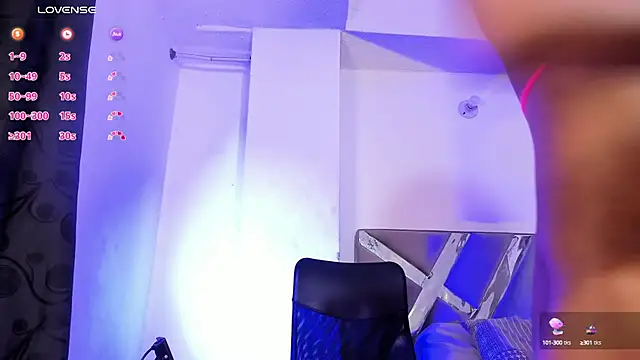 Fenty XX online show from 01-18-25, 12:15