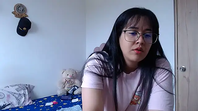 lady hot2xx online show from 06-27-26, 04:12