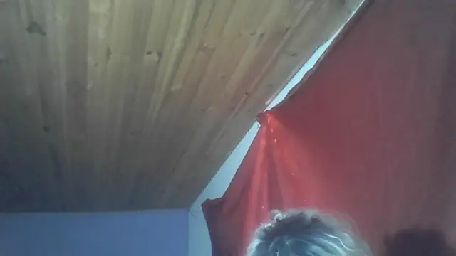 Snapshot of roxana_collins chatting on 10-31-25, 04:35 roxana collins online show from 10-31-25, 04:35