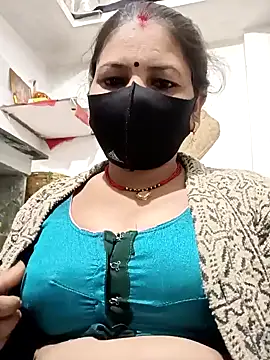 Riyaa-Devi online show from 01-18-25, 05:04