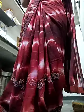 Riyaa-Devi online show from 02-10-25, 06:13