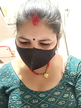 Riyaa-Devi online show from 02-13-25, 05:33