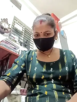 Riyaa-Devi online show from 12-22-25, 05:54