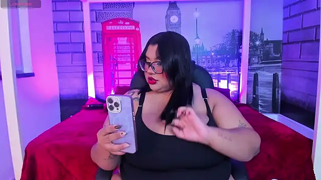 tifanny bigboobs11 online show from 05-30-26, 11:18
