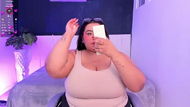 tifanny bigboobs11 online show from 07-18-26, 02:38