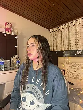 Snapshot of Natalia_Suarez chatting on 03-17-25, 04:29 Natalia Suarez online show from 03-17-25, 04:29